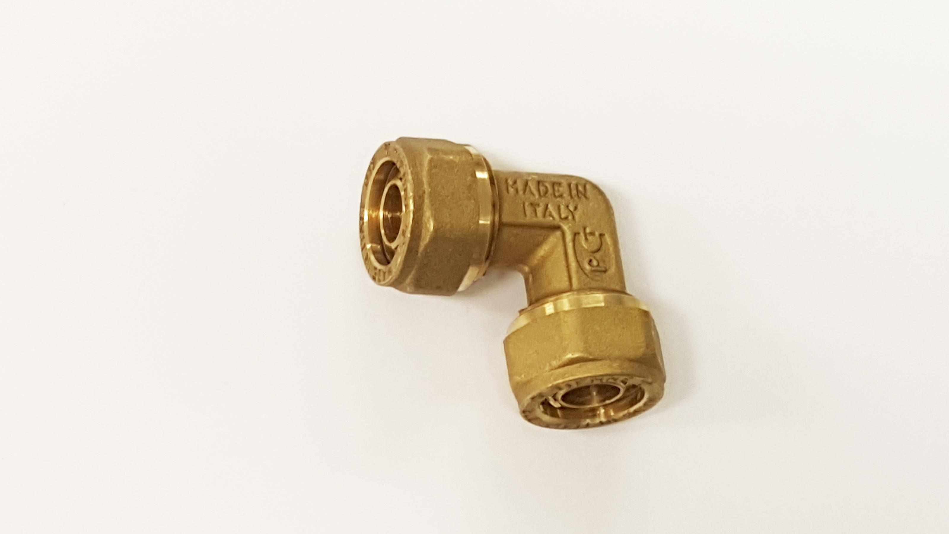 5125311: Albue Pex skru 18x18